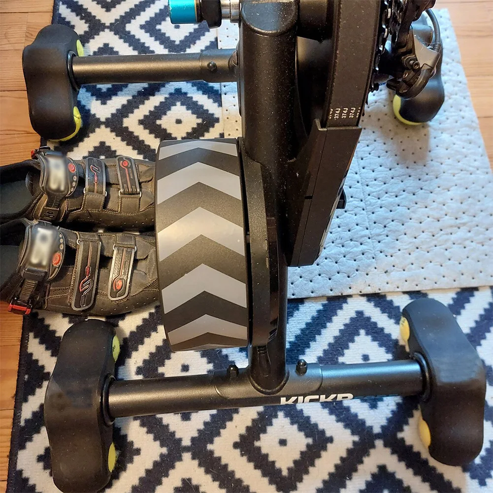 Podkładki pod stopy do trening – Rocker Plate Indoor Bike Trainer recenzja i cena